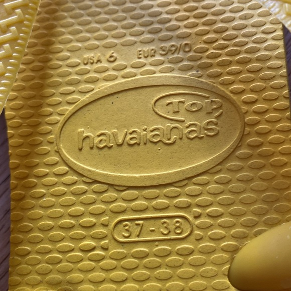 Havaianas Women's Yellow Flip Flops - Picture 2 of 4